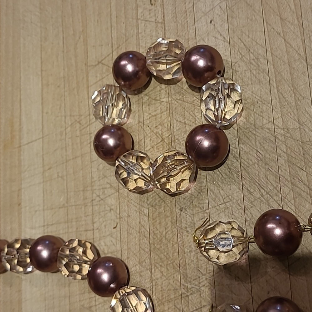 Jewelry - Picture 4 of 5